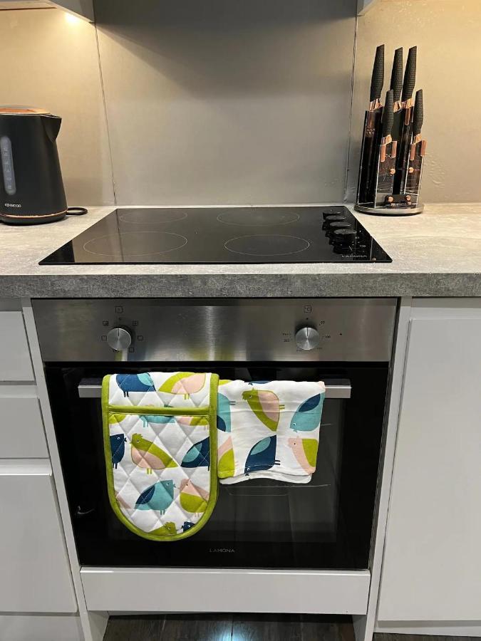 Beautiful Apartment, 5min Walk To