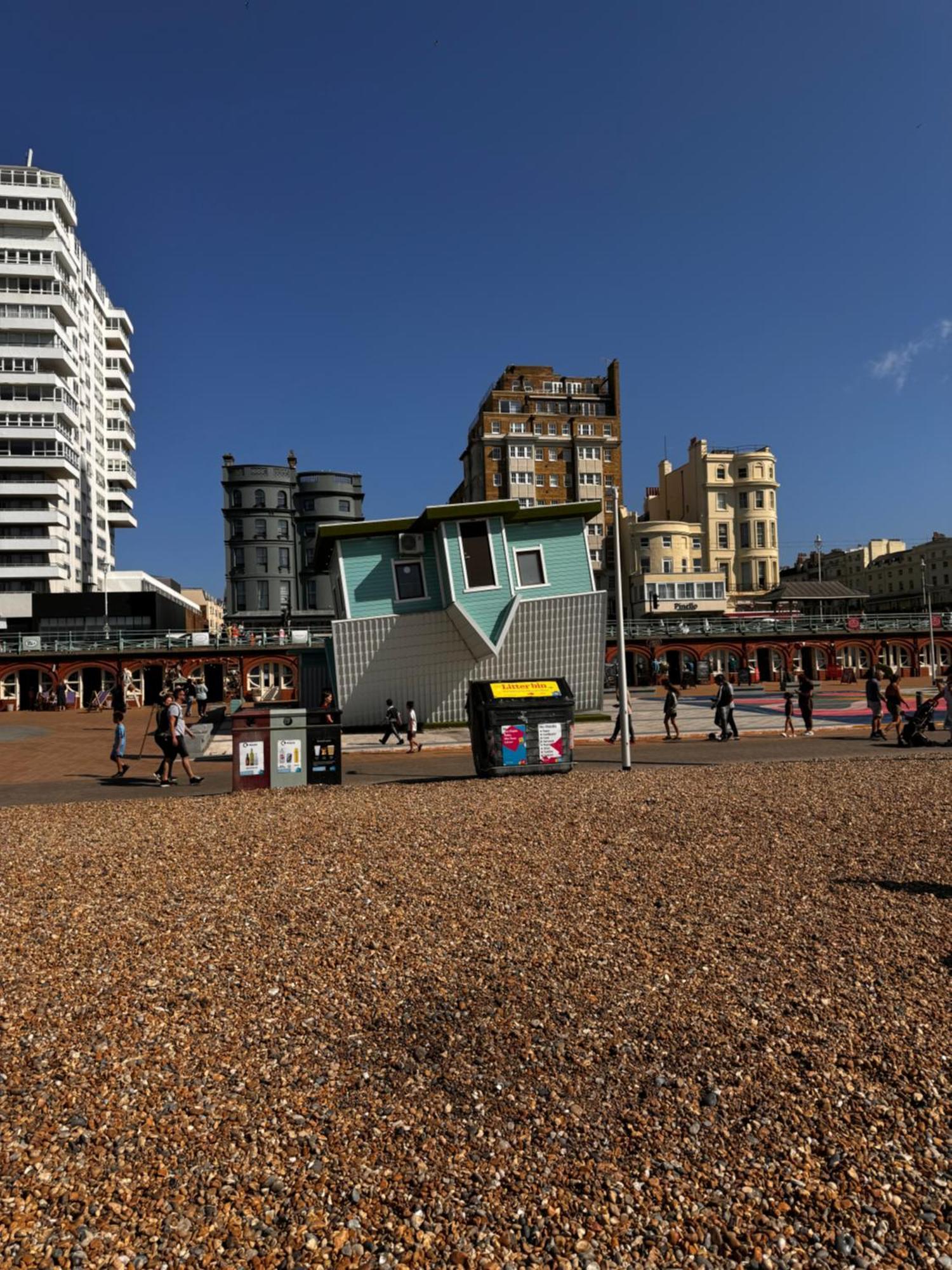 Beautiful Apartment, 5min Walk To Brighton